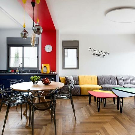 Colorful Bnb Apartment Hajfa Zewnętrze zdjęcie